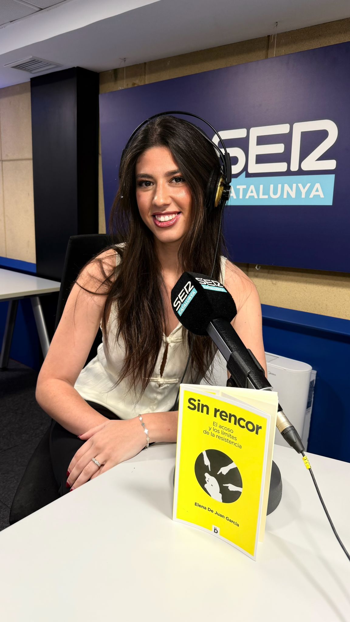 Elena de Juan en SER Catalunya: una nueva mirada sobre el acoso